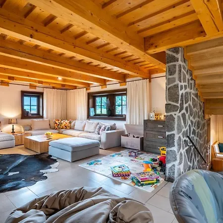 Wellness Drevenica Dağ evi Zuberec