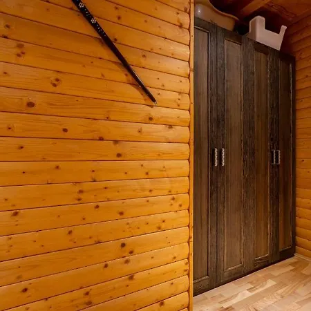 Wellness Drevenica Zuberec, 3 Apartmany, 2 Studia, Tatranske Stity Z Terasy Zuberec